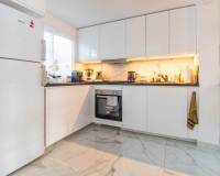 Перепродажа - Villa / Semi detached - Torrevieja - Acequion