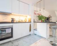 Перепродажа - Villa / Semi detached - Torrevieja - Acequion