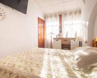 Перепродажа - Villa / Semi detached - Torrevieja - Acequion