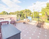 Перепродажа - Villa / Semi detached - Torrevieja - Acequion