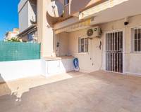 Перепродажа - Villa / Semi detached - Torrevieja - Aguas Nuevas