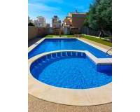 Перепродажа - Villa / Semi detached - Torrevieja - Aguas Nuevas