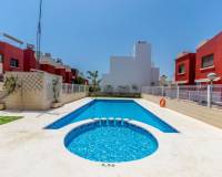 Перепродажа - Villa / Semi detached - Torrevieja - Aguas Nuevas