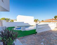 Перепродажа - Villa / Semi detached - Torrevieja - Los Balcones - Los Altos del Edén