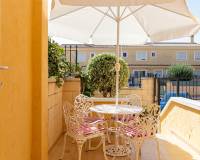 Перепродажа - Villa / Semi detached - Torrevieja - Punta prima