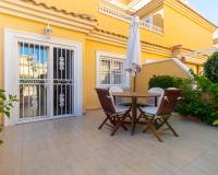 Перепродажа - Villa / Semi detached - Torrevieja - Punta prima