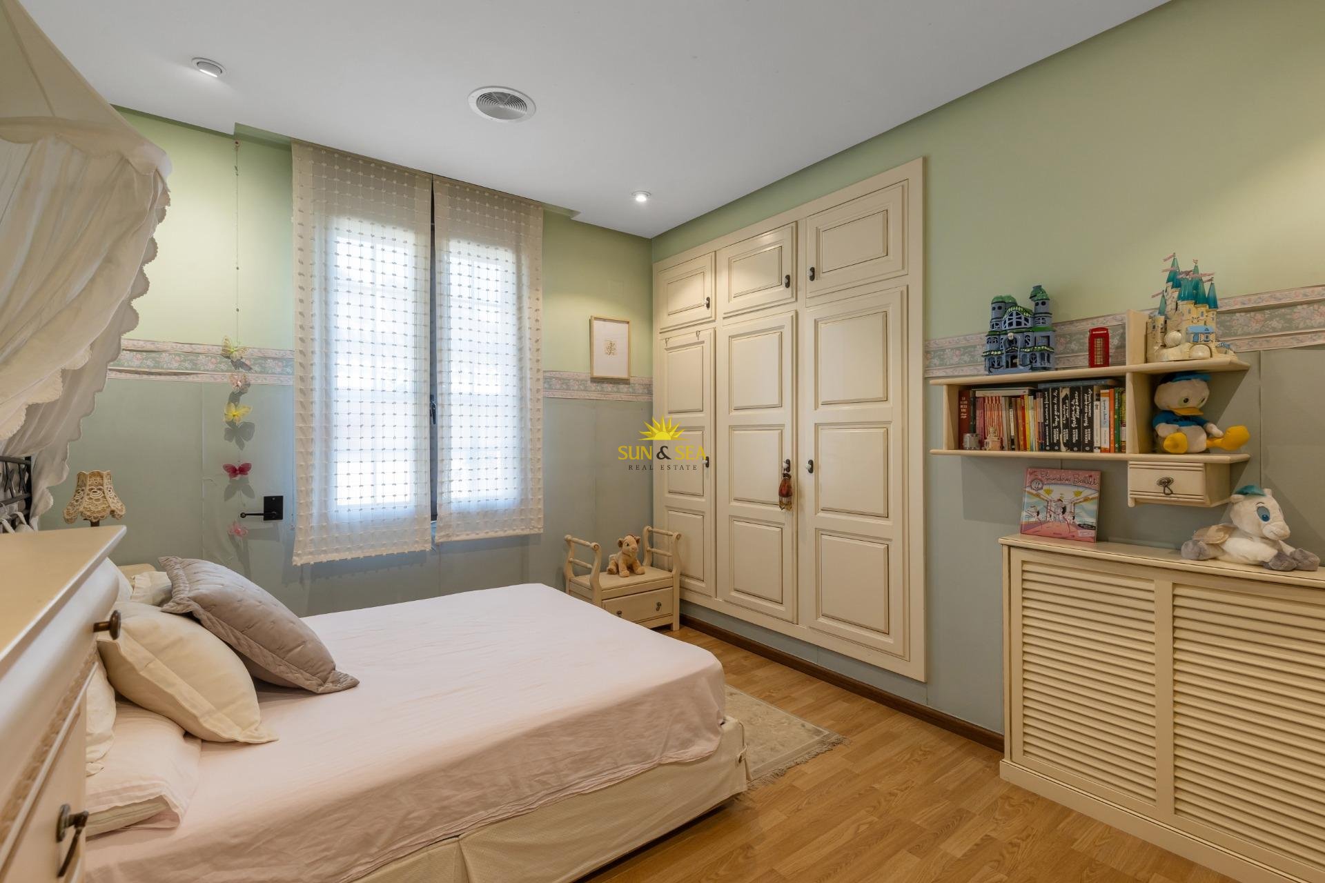 Перепродажа - Villa - Torrevieja - La veleta