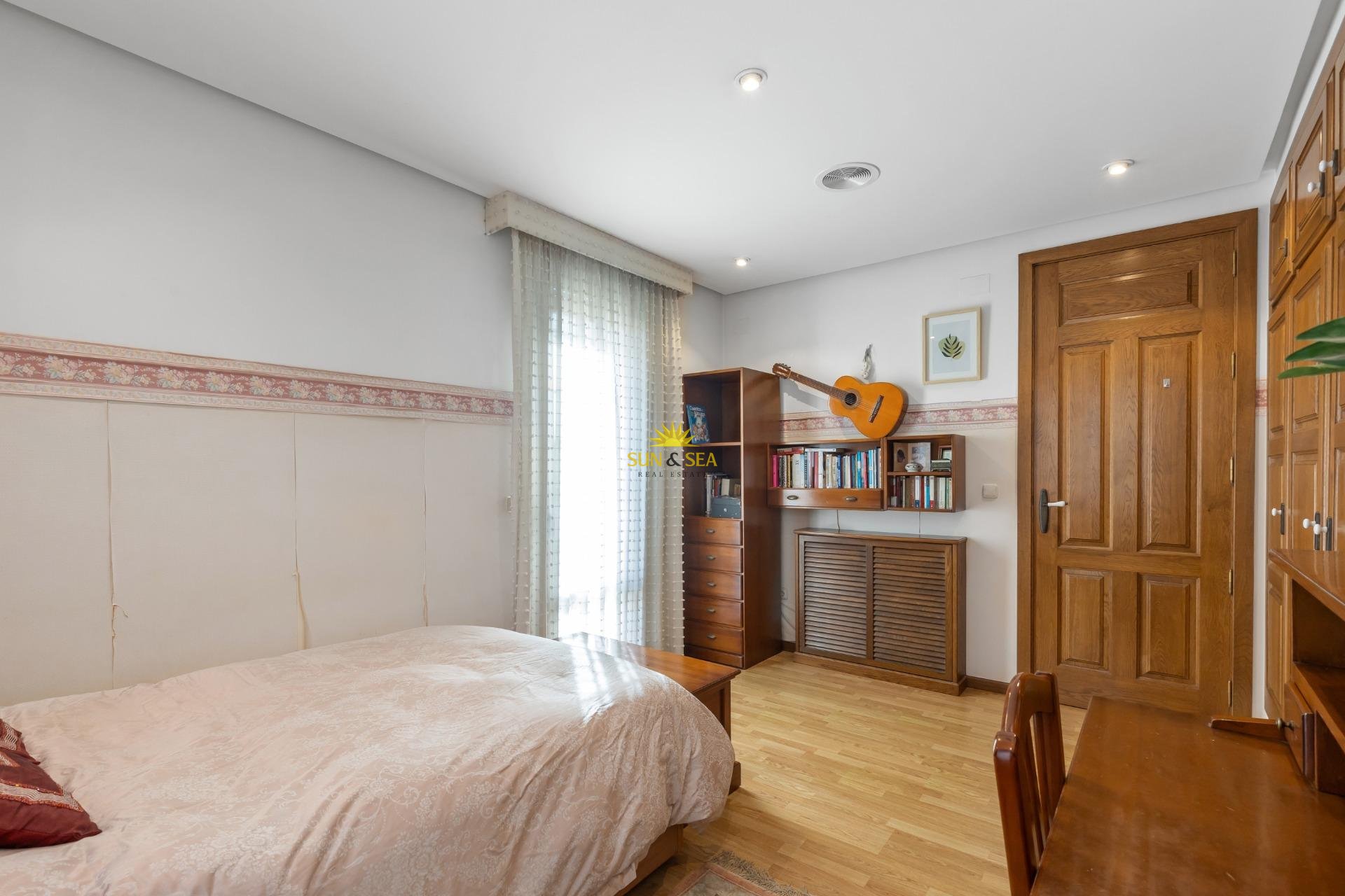 Перепродажа - Villa - Torrevieja - La veleta