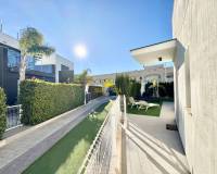 Перепродажа - Villa - Torrevieja - Punta prima