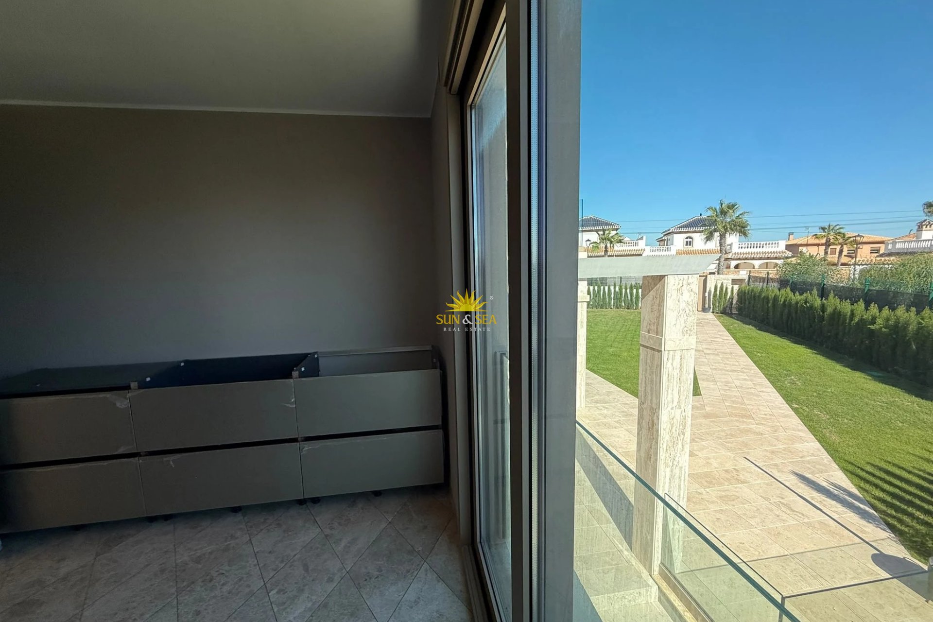 Перепродажа - Villa - Torrevieja - Torrelamata - La Mata