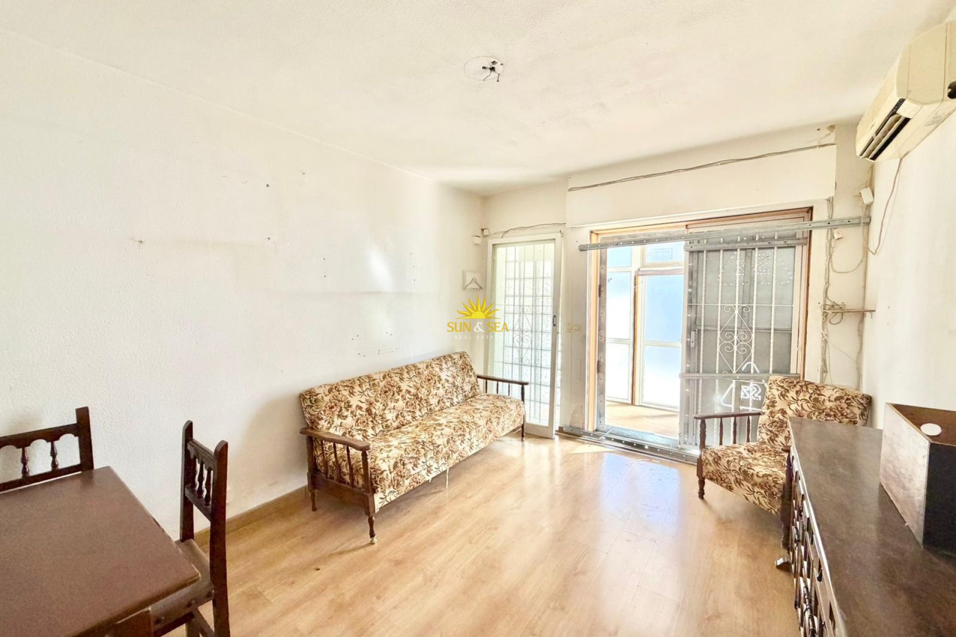 Перепродажа - Villa - Torrevieja - torrevieja
