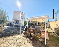 Перепродажа - Villa - Torrevieja - Urb. Jardín del Mar