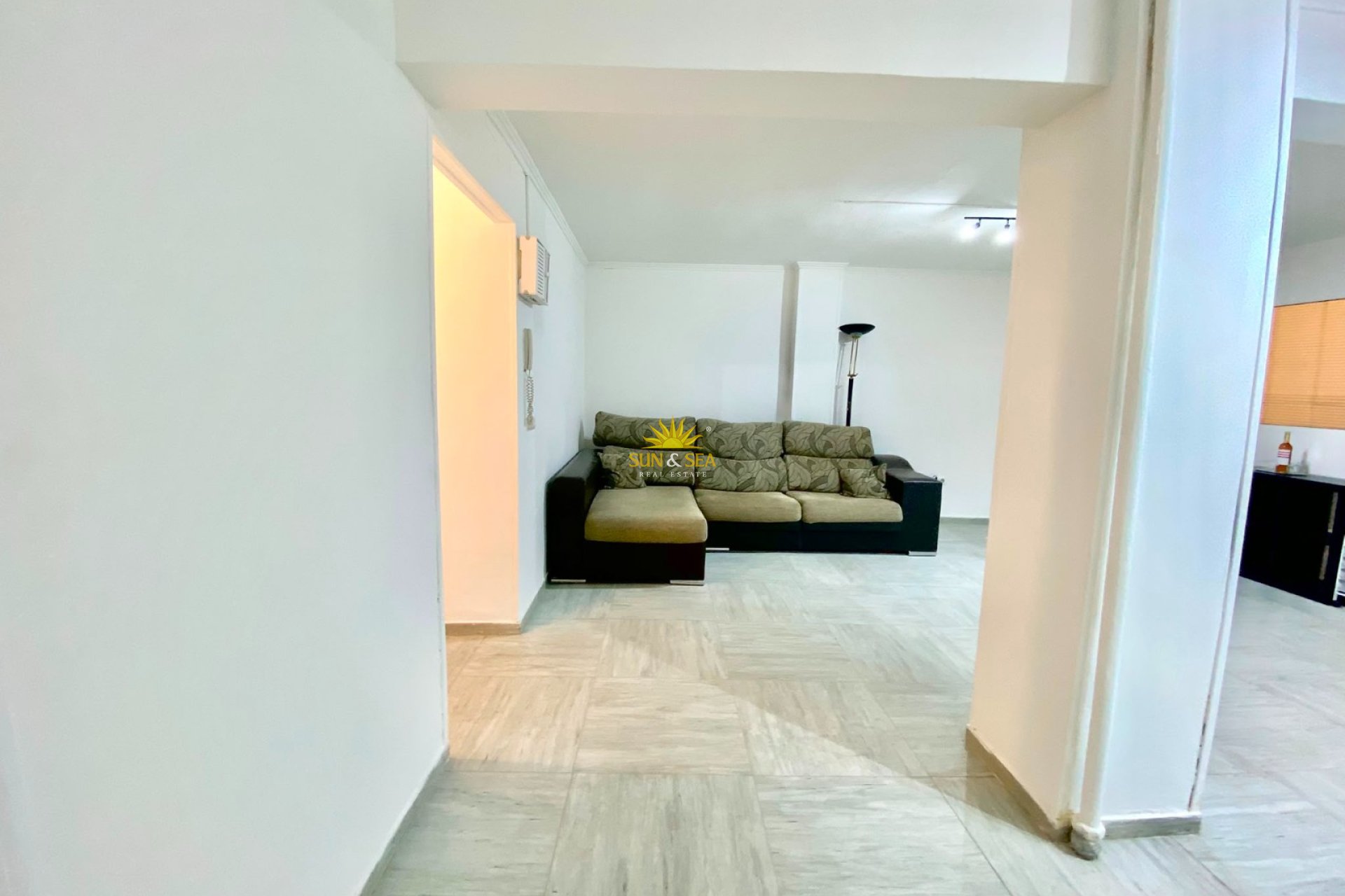 Resale - Apartment - Alicante - Benalua