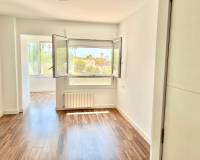 Resale - Apartment - Alicante - Centro