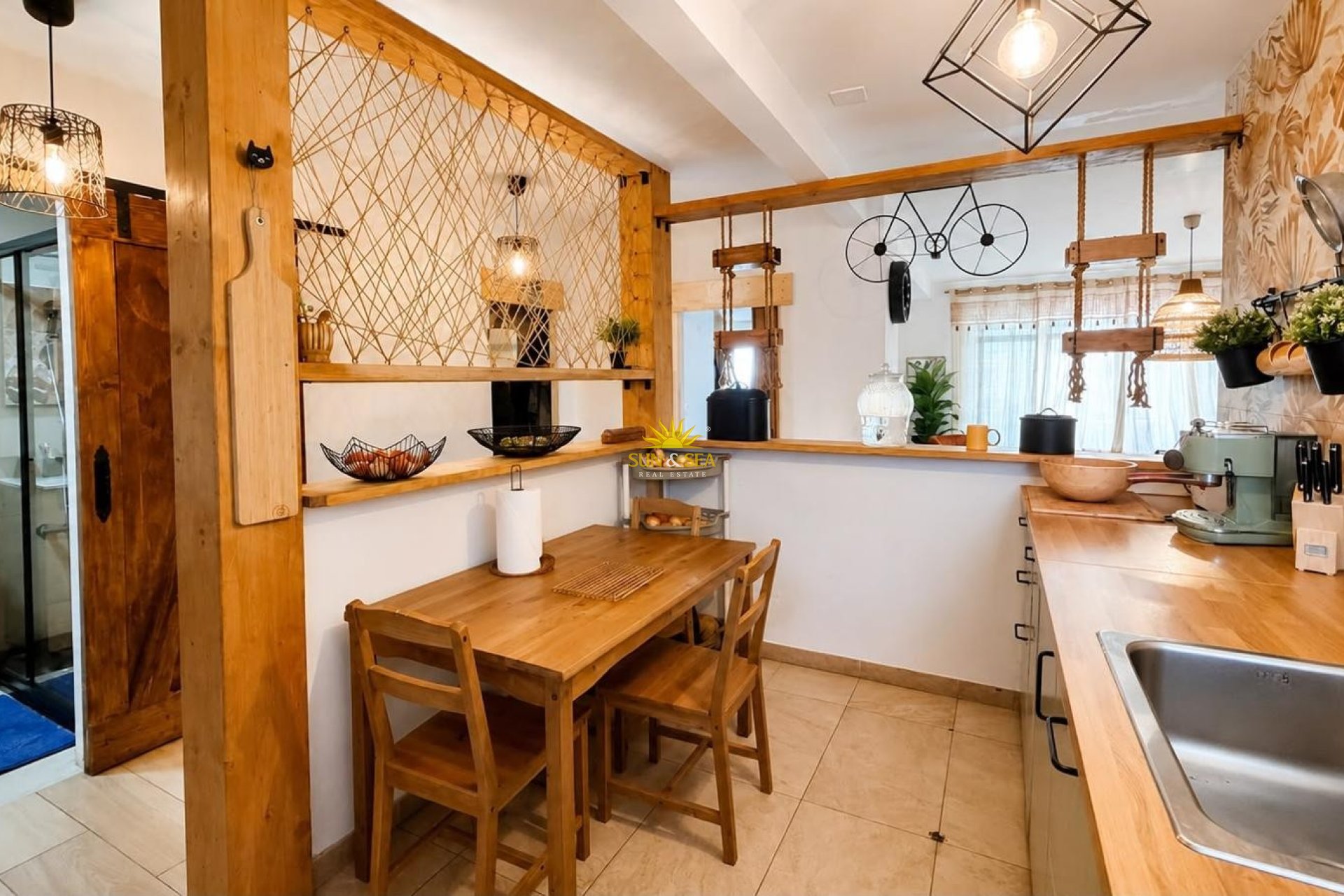 Resale - Apartment - Alicante - Vistahermosa