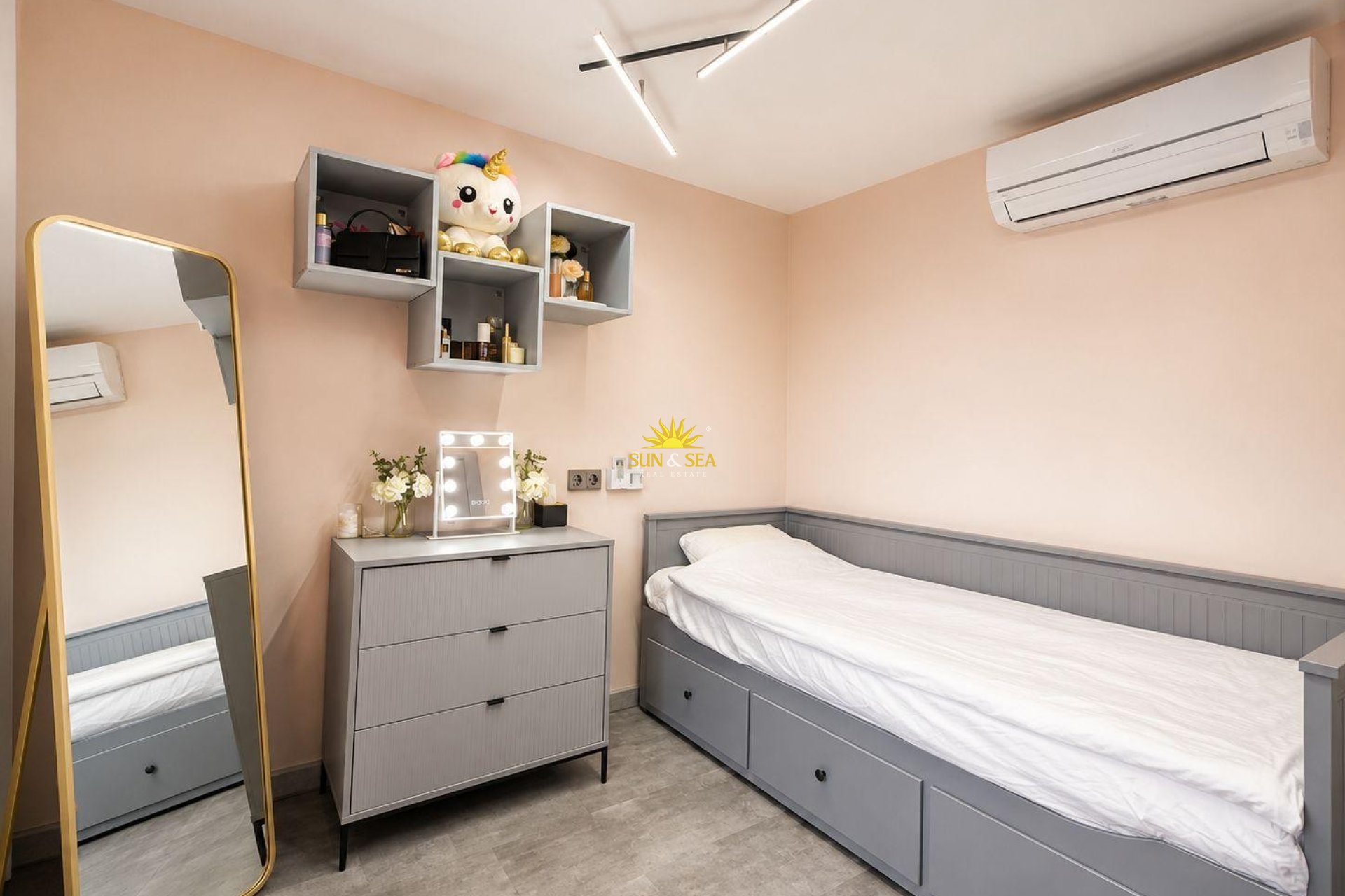 Resale - Apartment - Benidorm