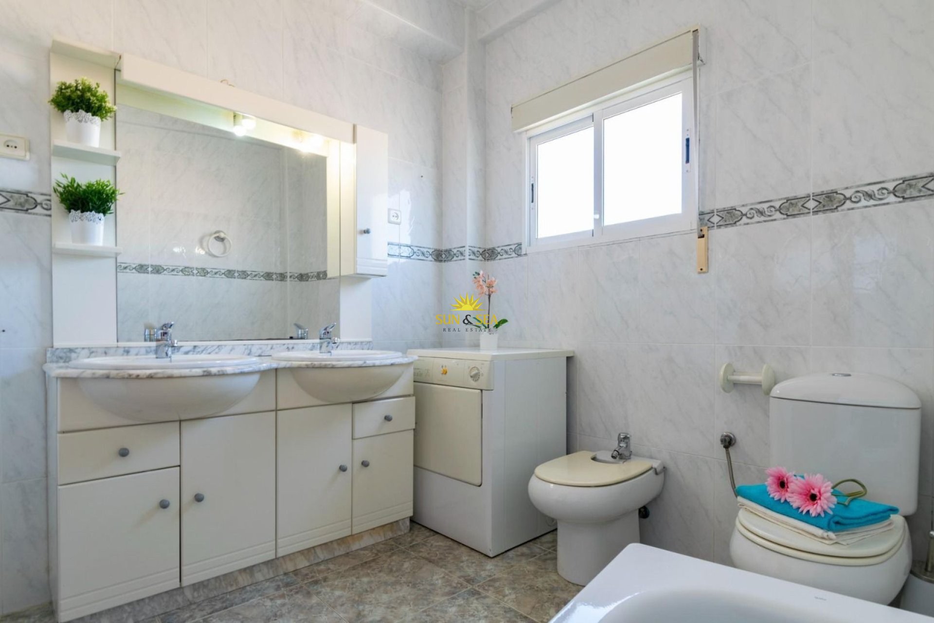 Resale - Apartment - Cartagena - Alumbres