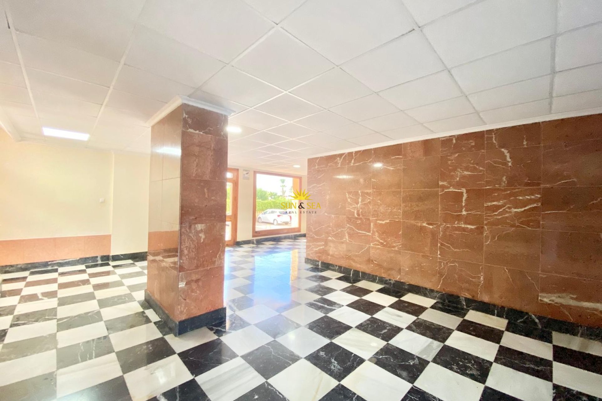 Resale - Apartment - Cartagena - Playa Honda