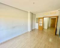 Resale - Apartment - Formentera del Segura