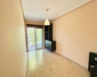 Resale - Apartment - Formentera del Segura