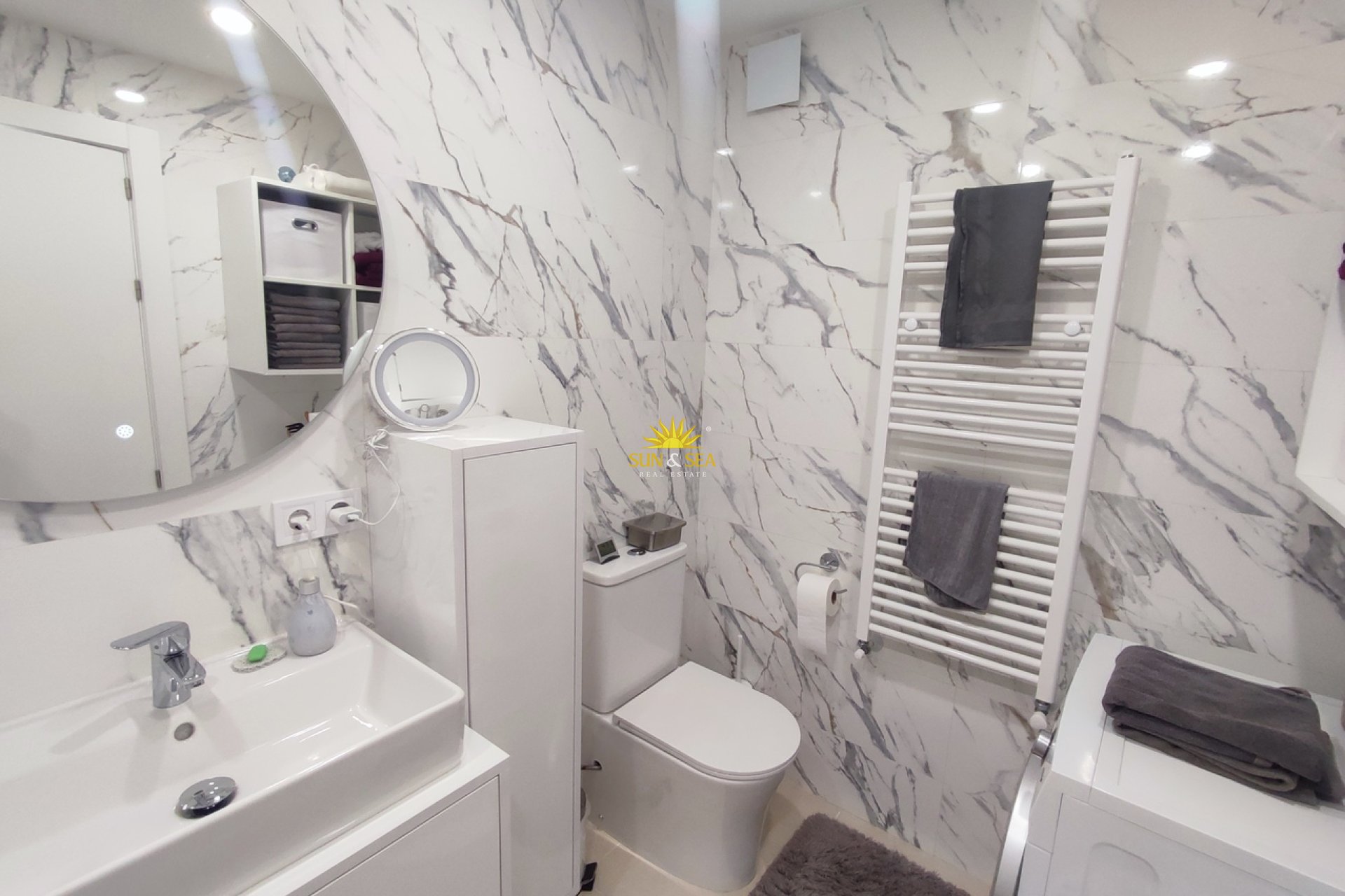 Resale - Apartment - Hacienda Riquelme Golf Resort