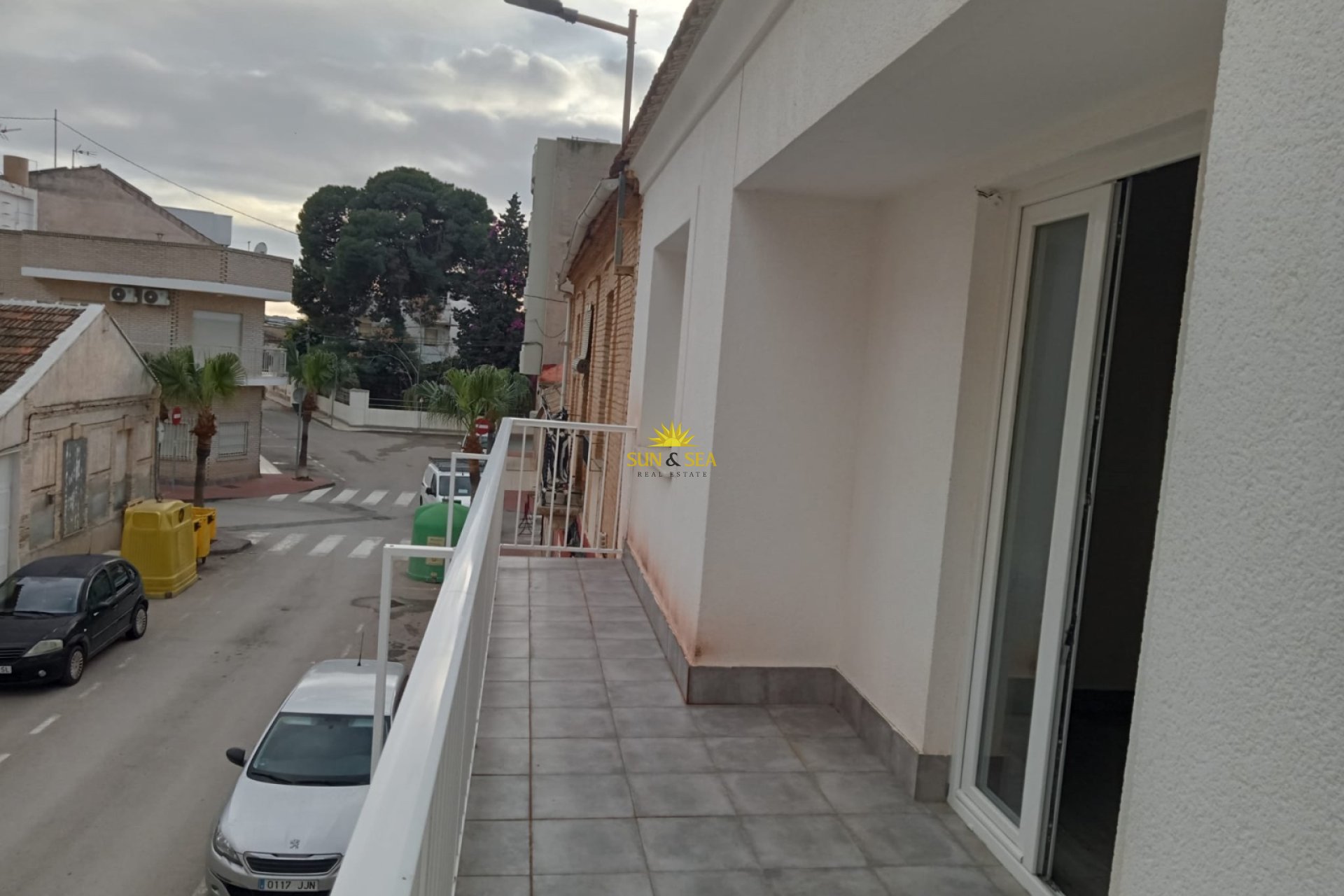 Resale - Apartment - Los Alcázares - Playa la Concha