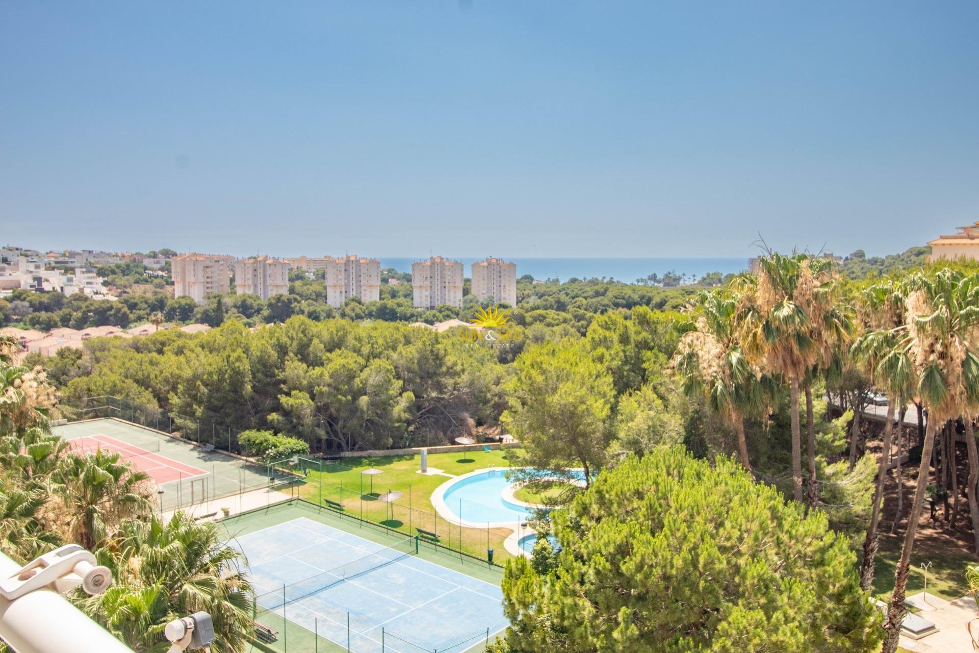 Resale - Apartment - Orihuela Costa - Altos de Campoamor