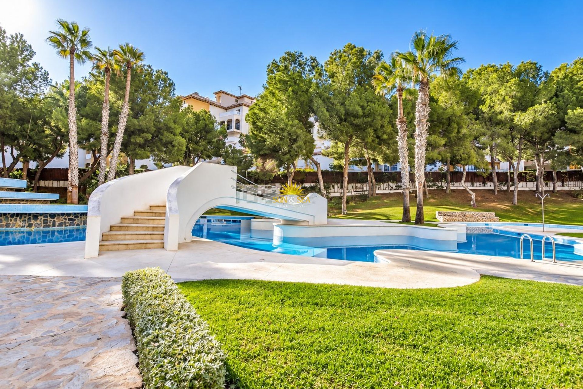 Resale - Apartment - Orihuela Costa - Altos de Campoamor
