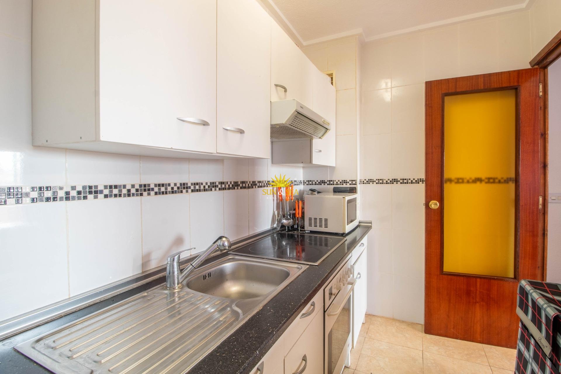 Resale - Apartment - Orihuela Costa - La Regia