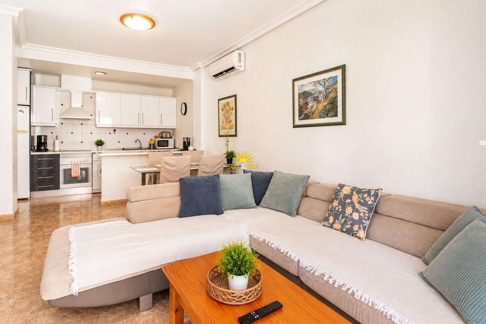 Resale - Apartment - Orihuela Costa - La Regia