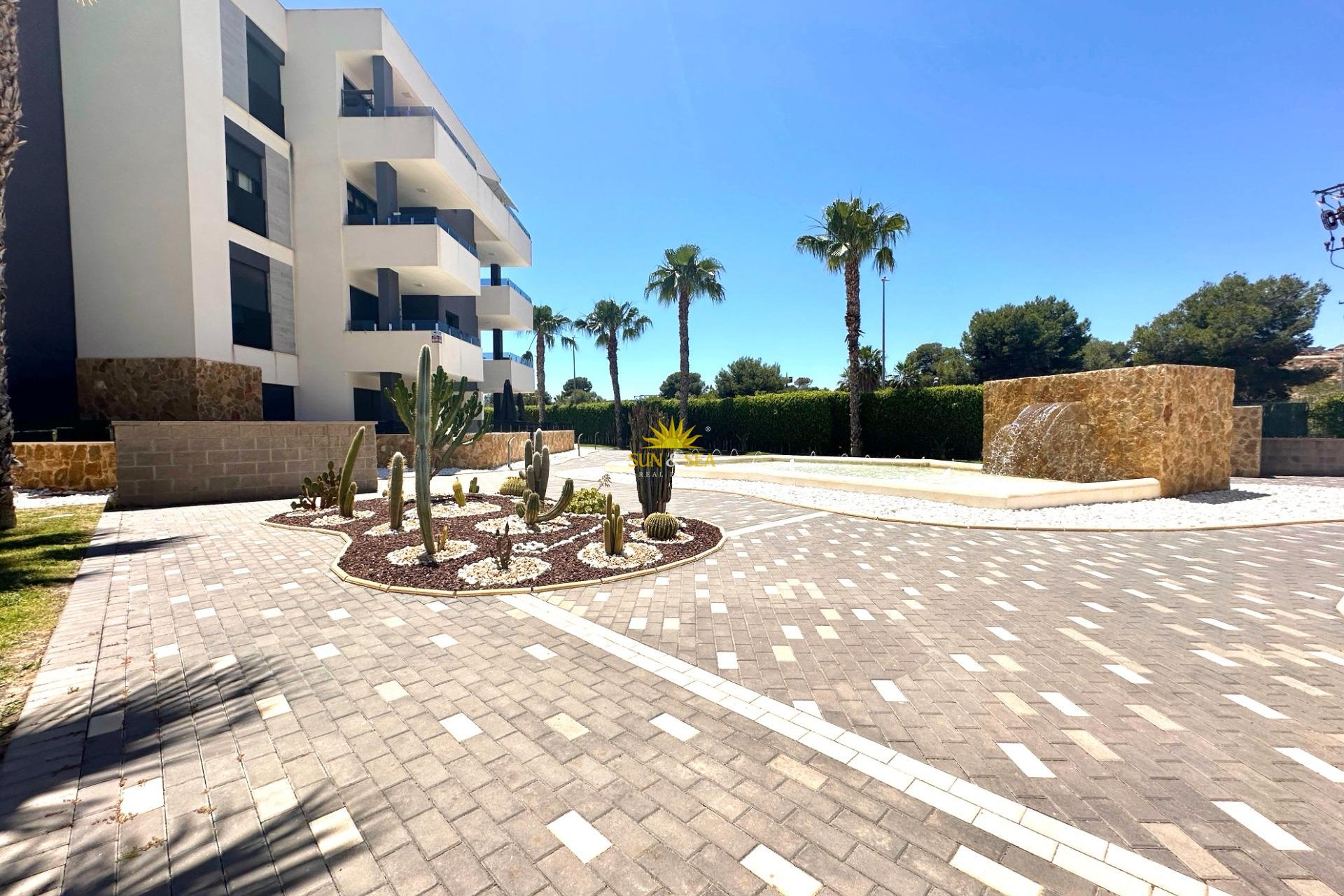 Resale - Apartment - Orihuela Costa - PAU 8