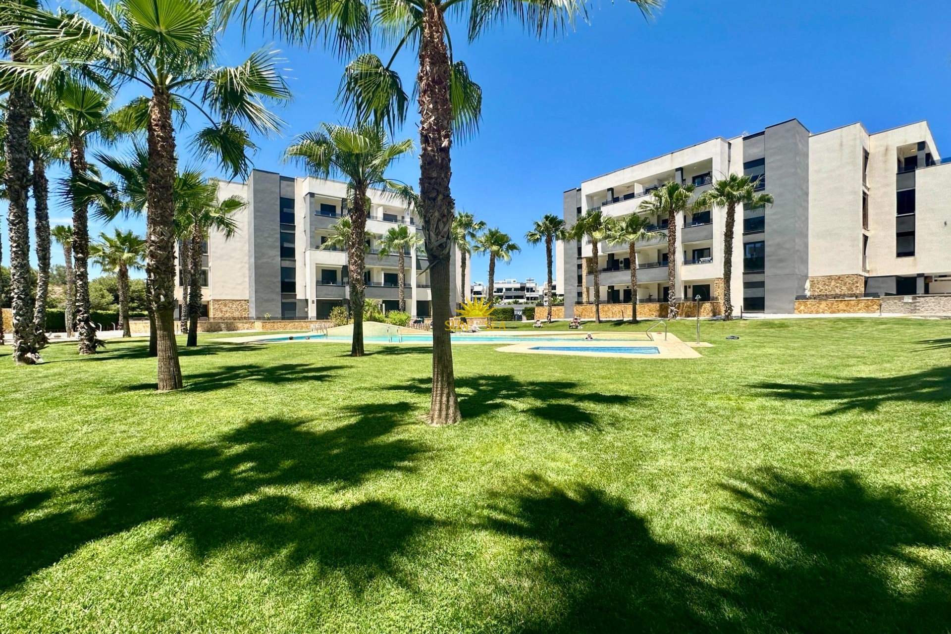 Resale - Apartment - Orihuela Costa - PAU 8