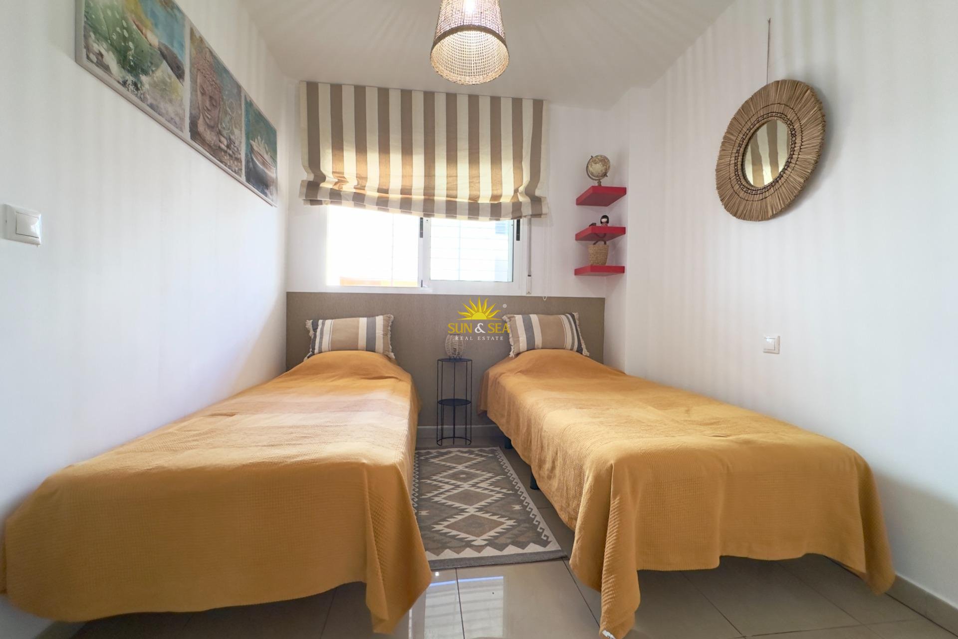 Resale - Apartment - Orihuela Costa - Playa Flamenca