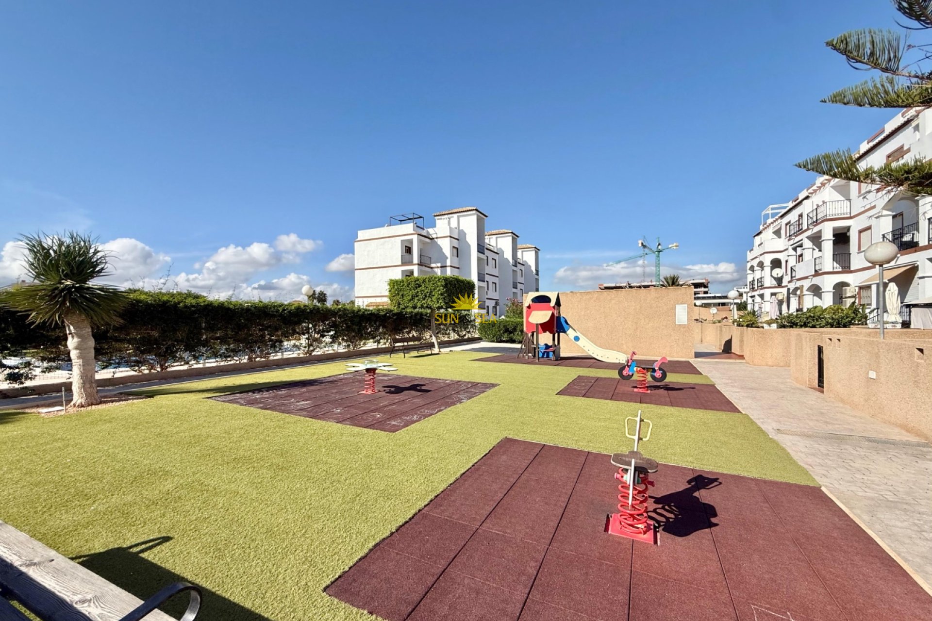 Resale - Apartment - Orihuela Costa - Punta Prima