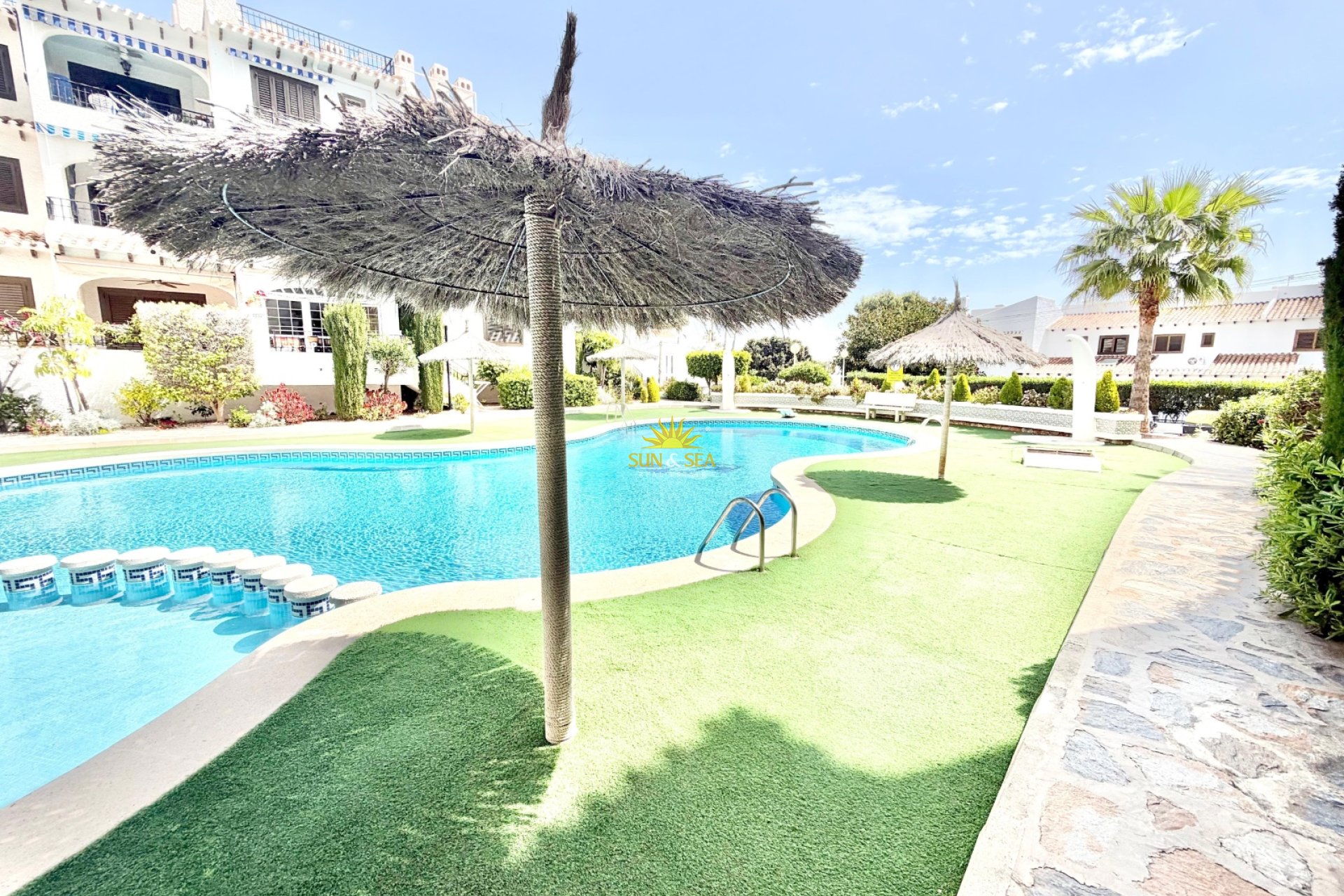 Resale - Apartment - Orihuela Costa