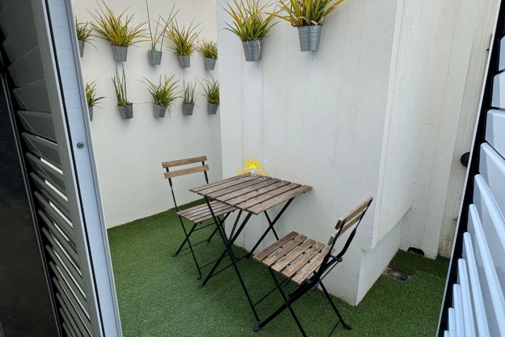 Resale - Apartment - Santa Pola