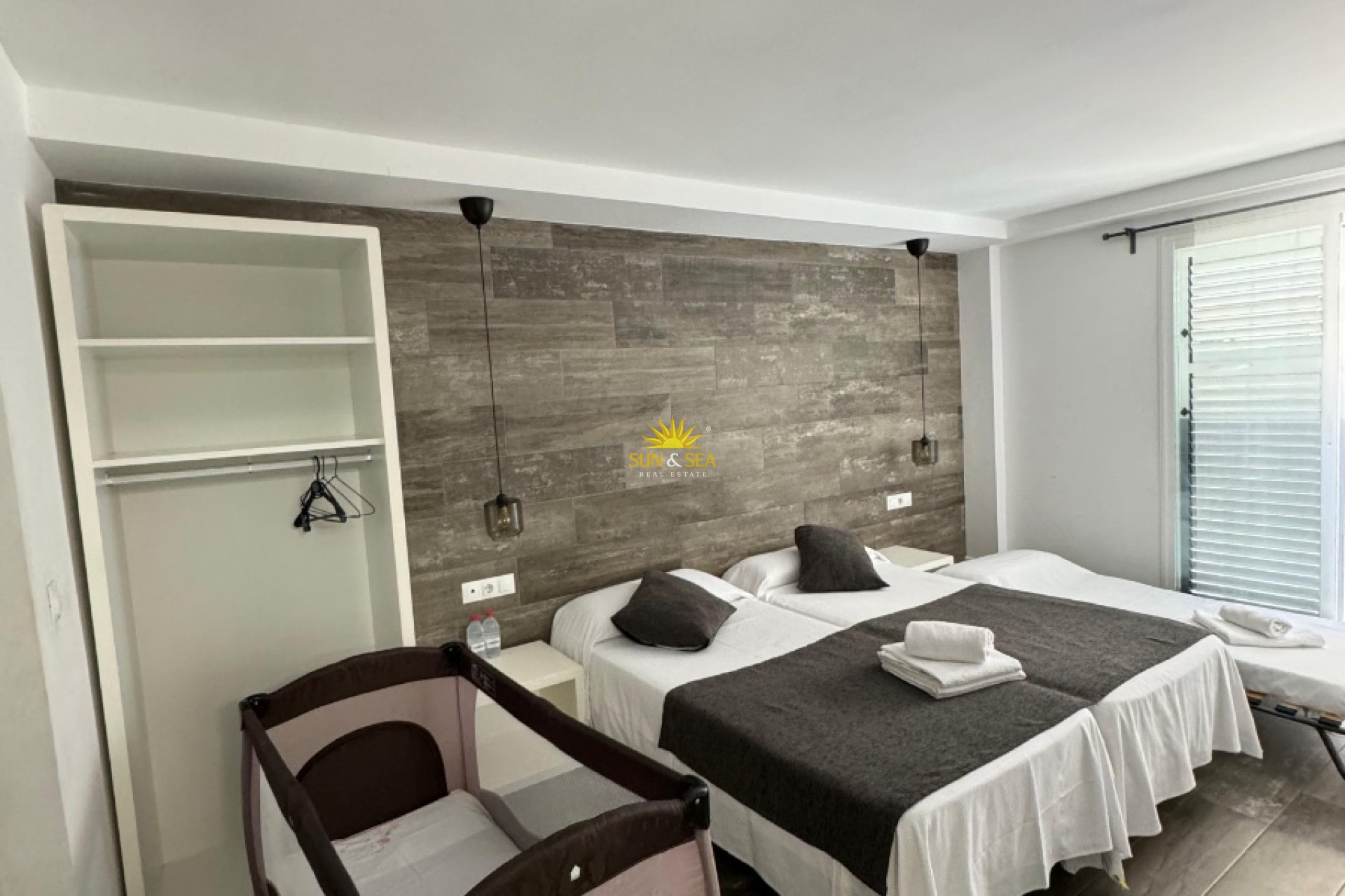 Resale - Apartment - Santa Pola