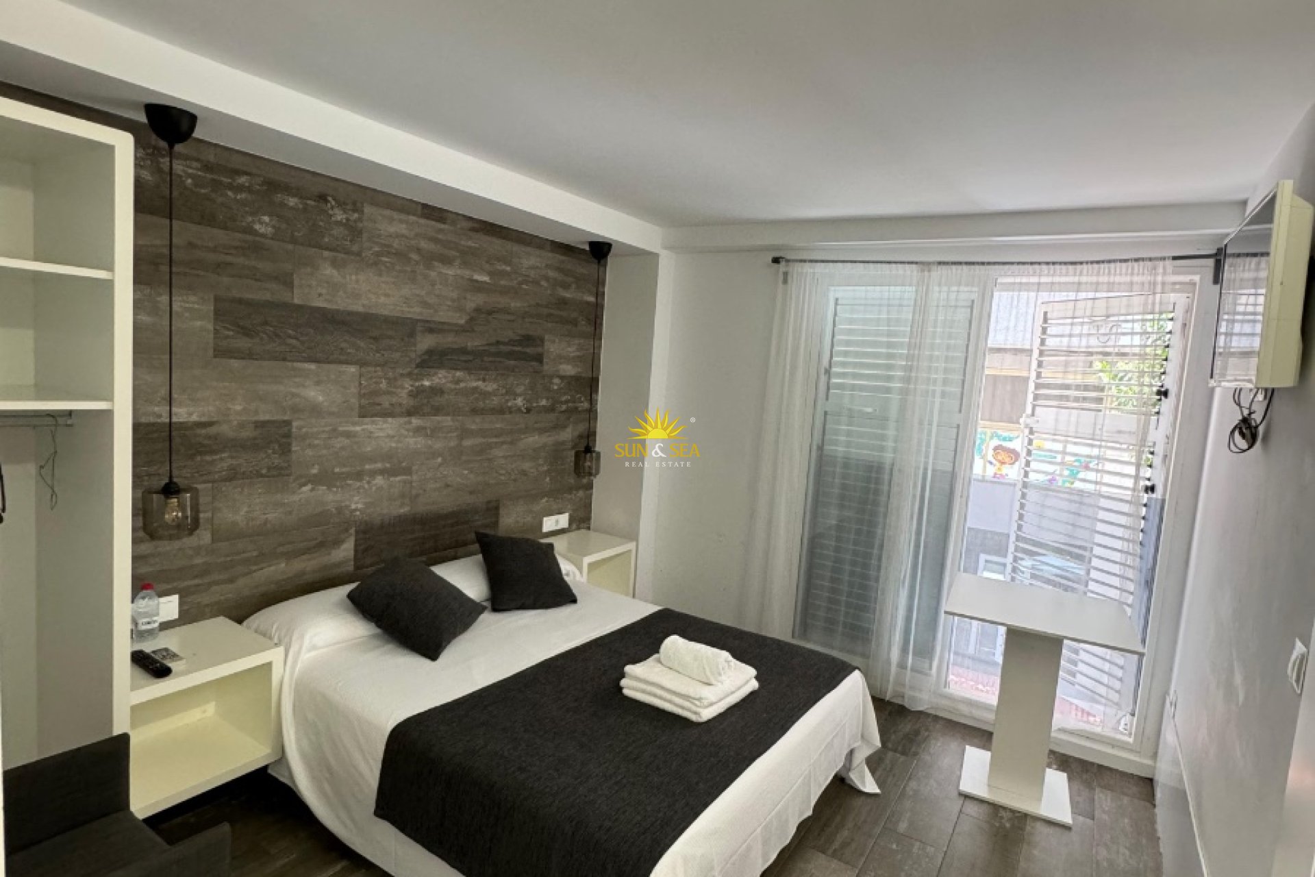 Resale - Apartment - Santa Pola