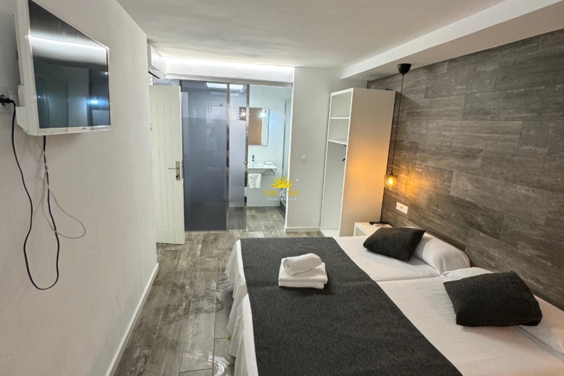 Resale - Apartment - Santa Pola