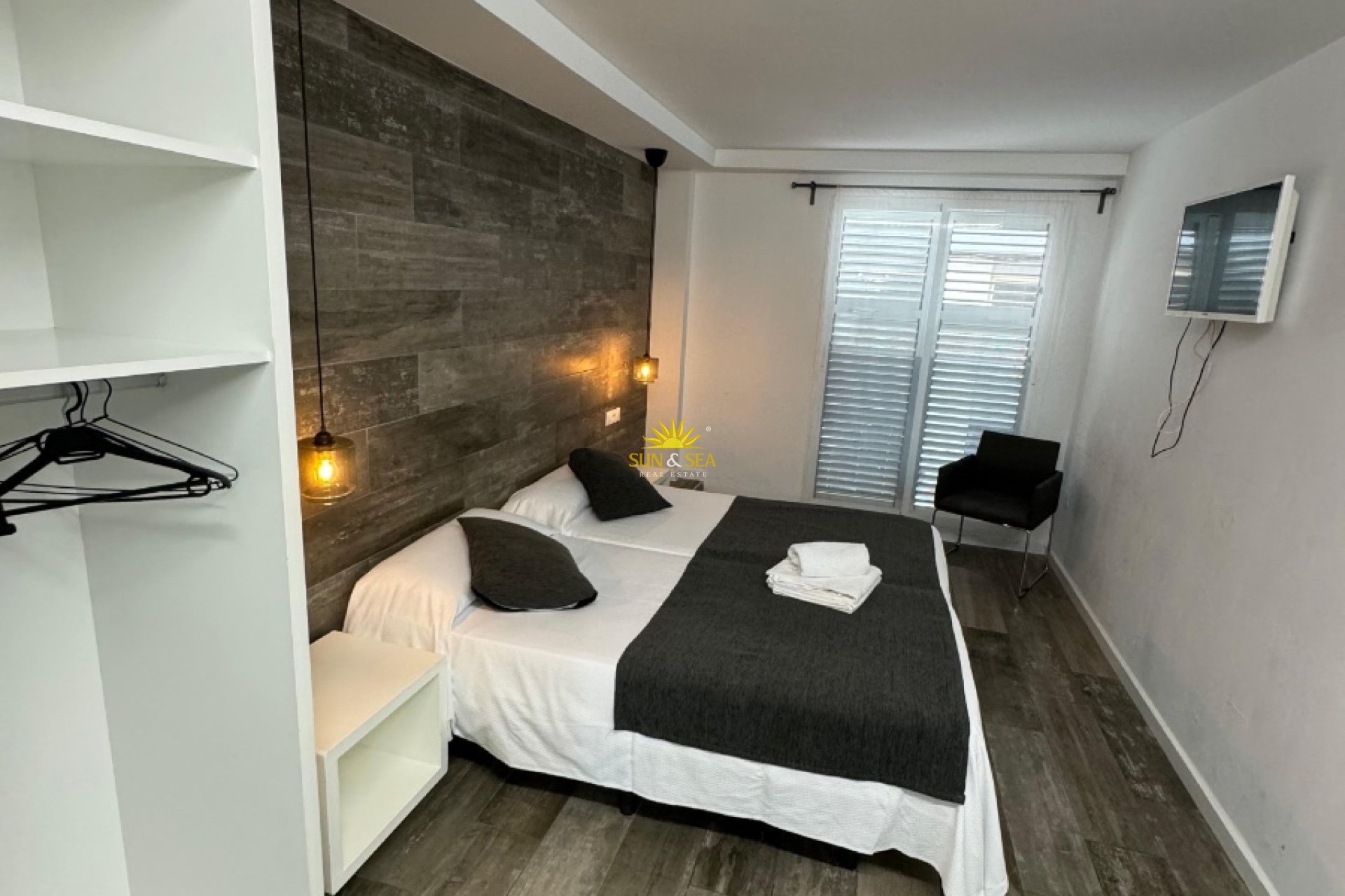 Resale - Apartment - Santa Pola