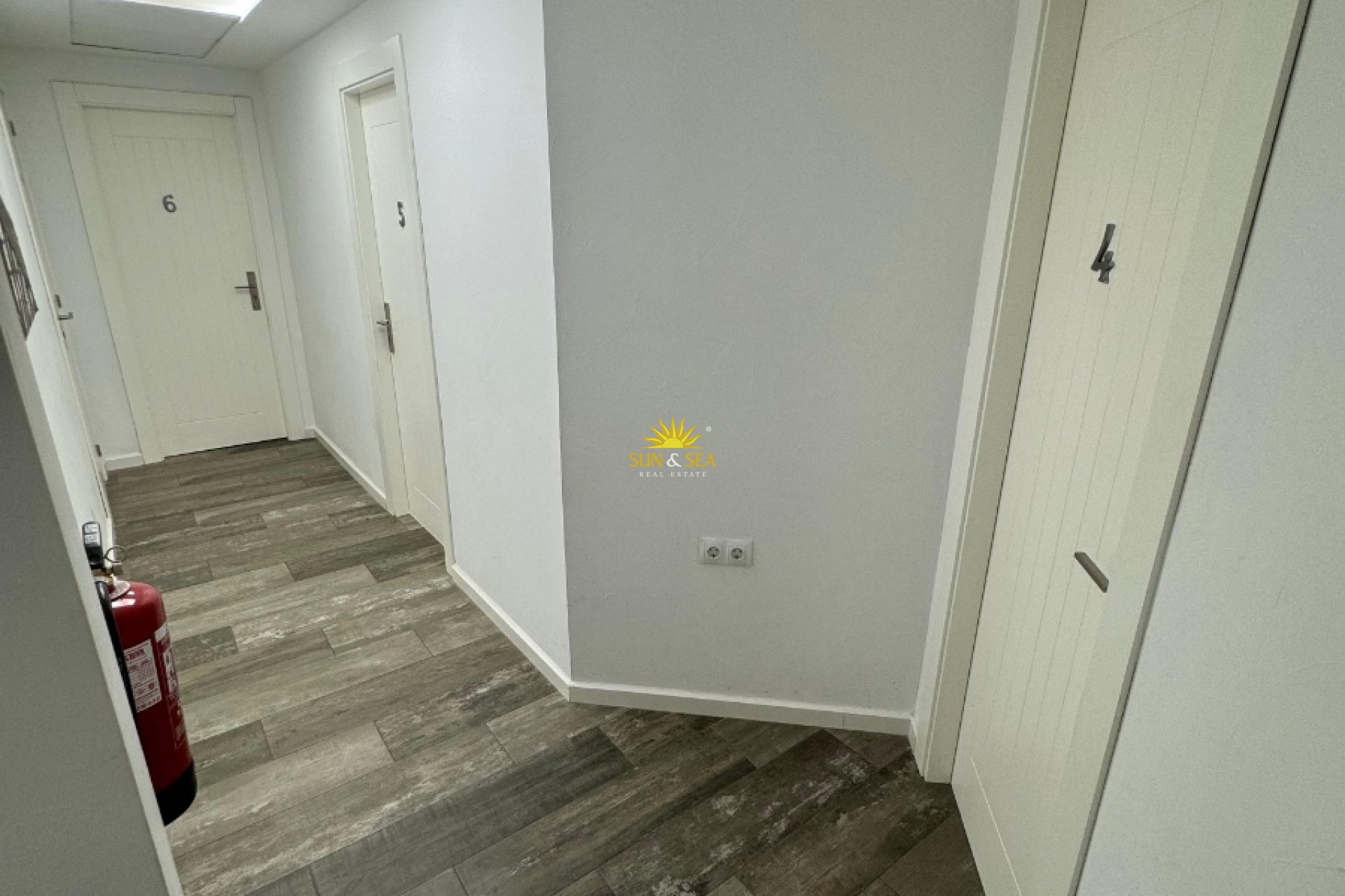 Resale - Apartment - Santa Pola