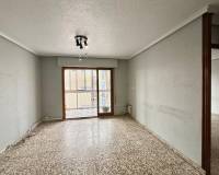 Resale - Apartment - Torrevieja - Acequion