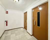 Resale - Apartment - Torrevieja - Acequion