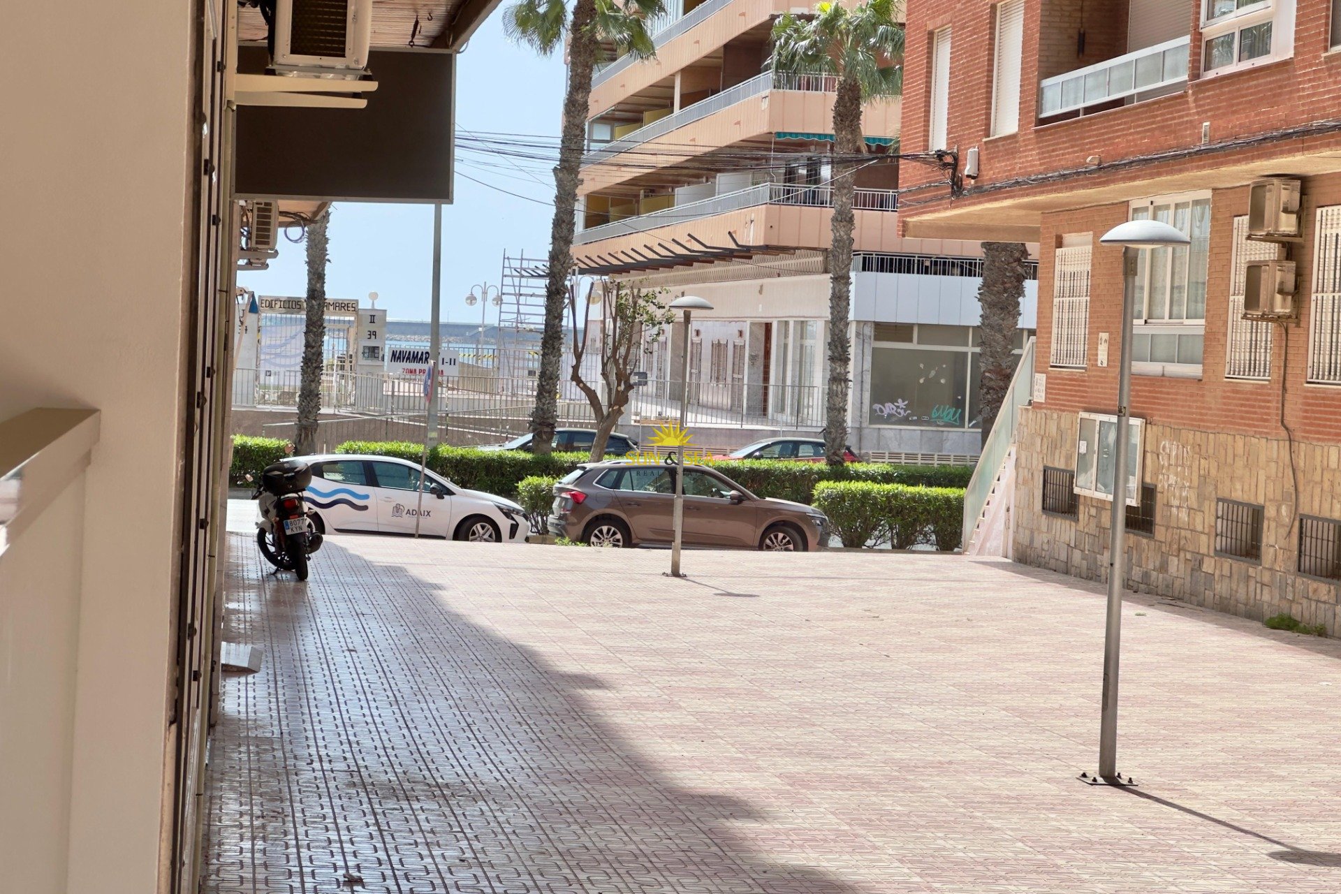 Resale - Apartment - Torrevieja - Acequion