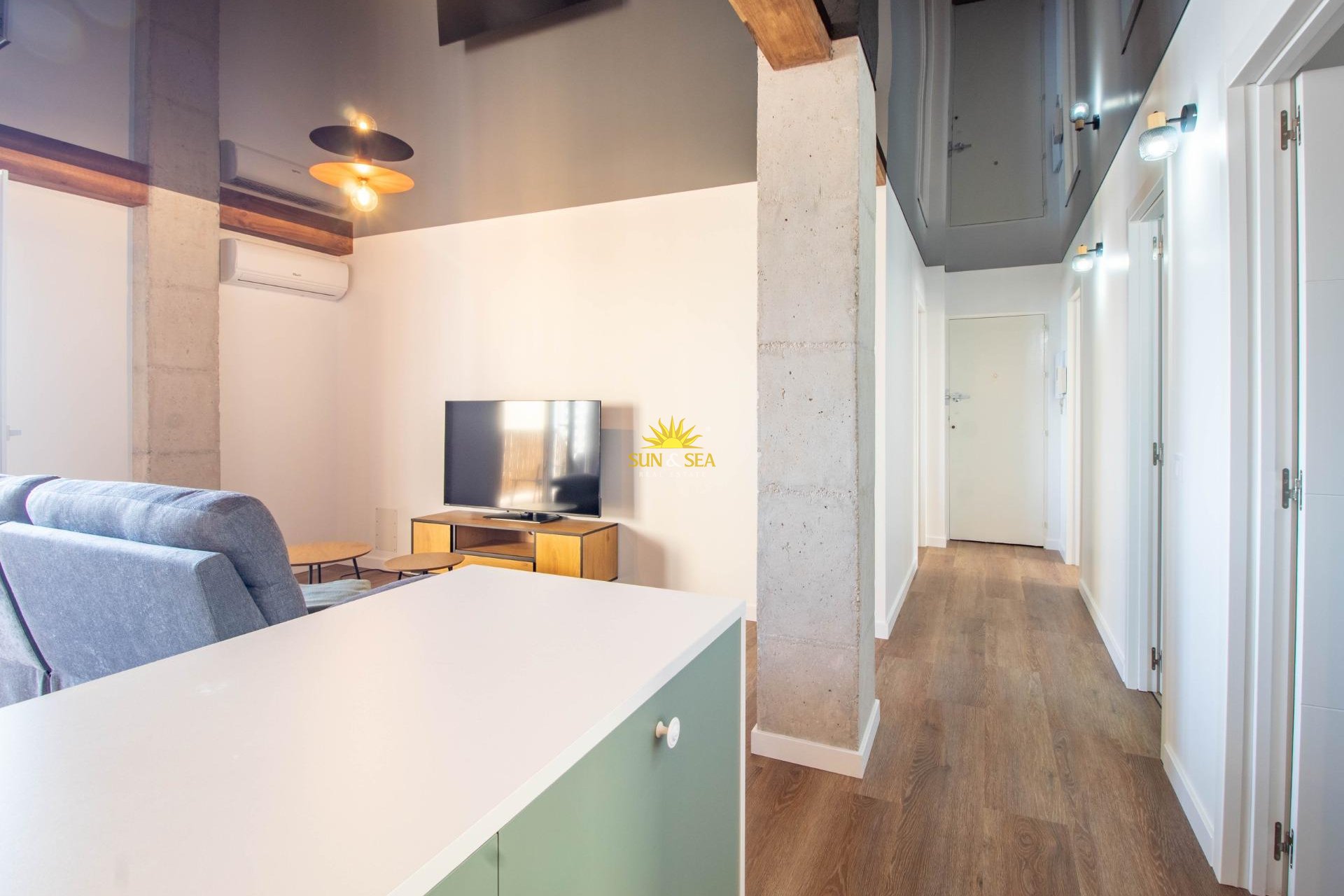 Resale - Apartment - Torrevieja - Acequion