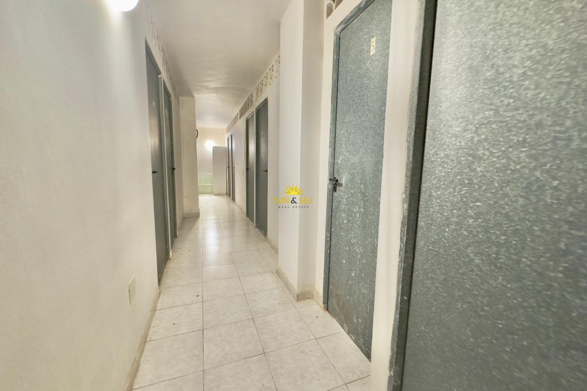 Resale - Apartment - Torrevieja - Cabo Cervera