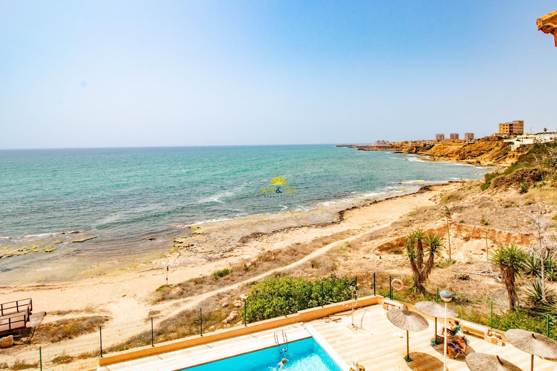 Resale - Apartment - Torrevieja - Cabo Cervera