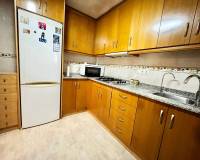 Resale - Apartment - Torrevieja - Centro