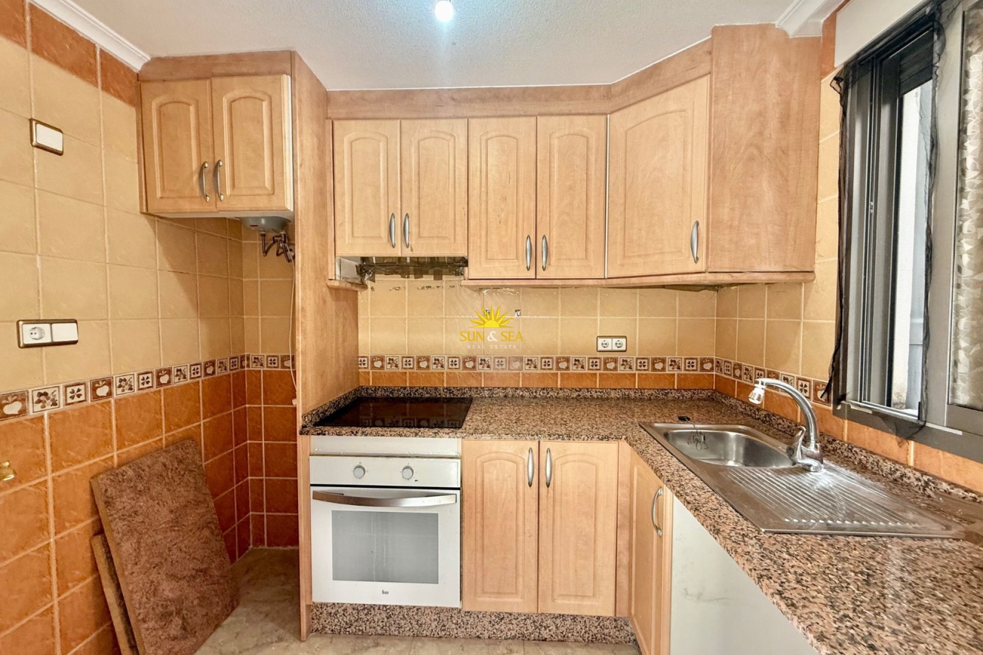 Resale - Apartment - Torrevieja - Centro