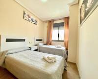 Resale - Apartment - Torrevieja - Centro